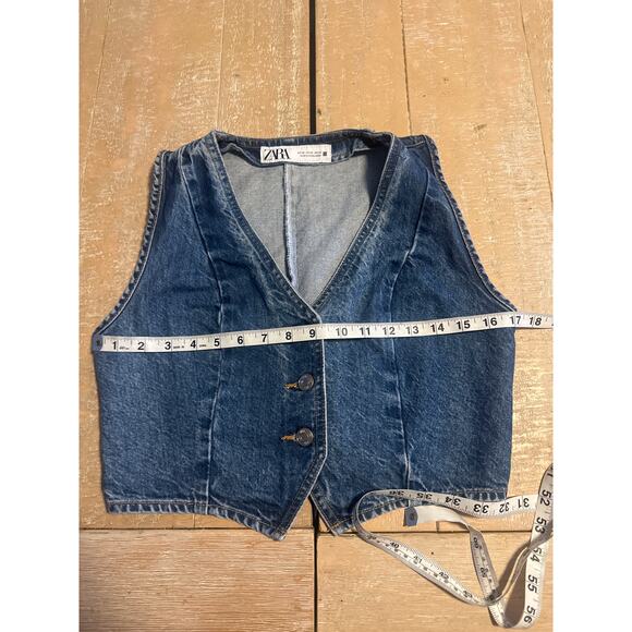 Zara Cripped denim jean vest Sz XS 100 % Cotton excellent condition - Picture 10 of 13